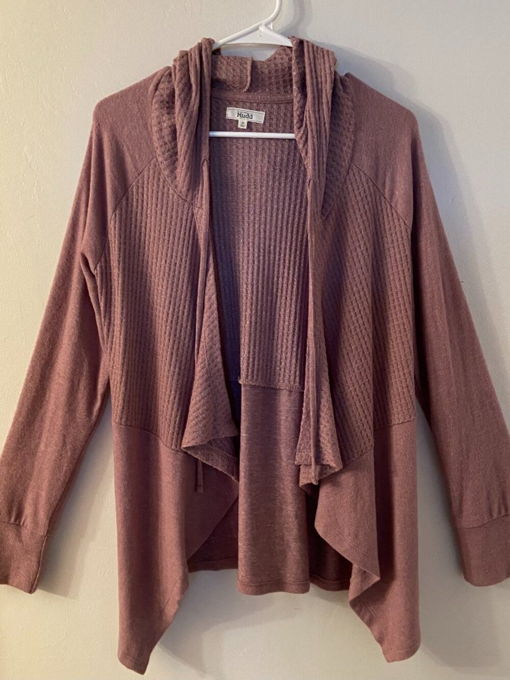 Cardigan sweater